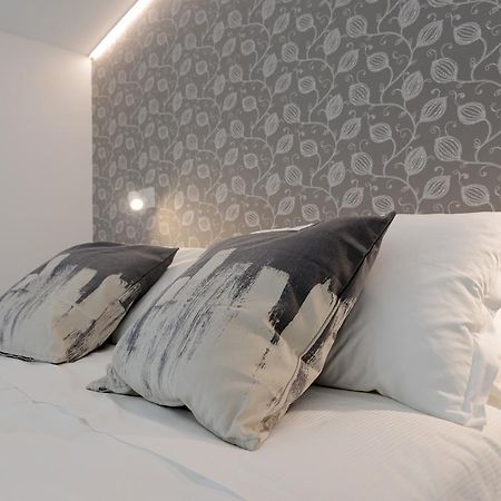 Miramed Rooms 泰尔莫利 外观 照片