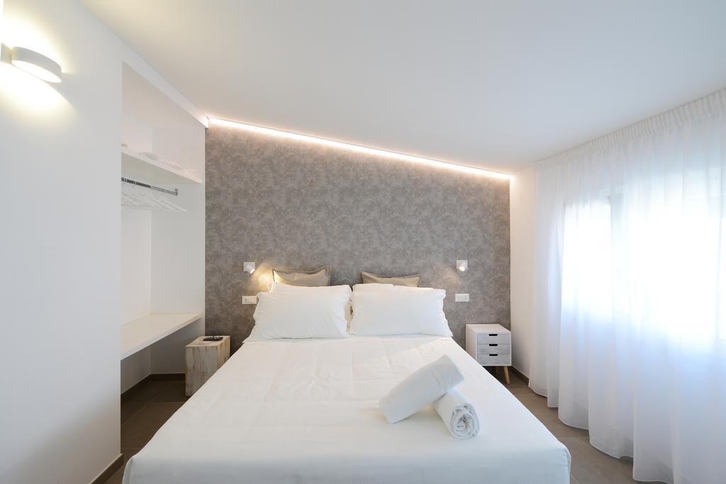 Miramed Rooms 泰尔莫利 外观 照片