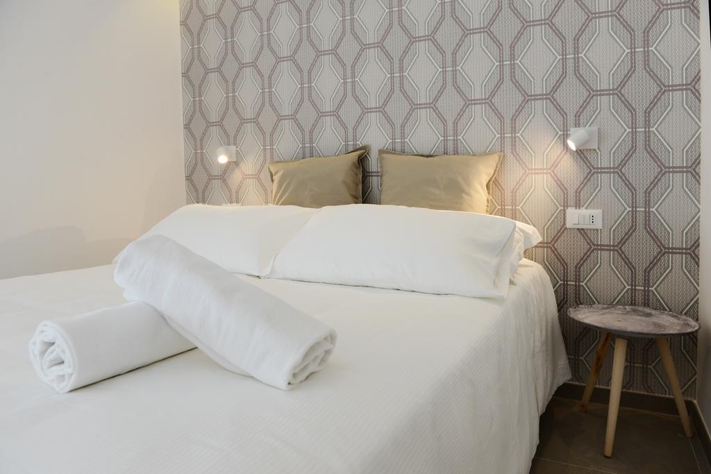 Miramed Rooms 泰尔莫利 外观 照片